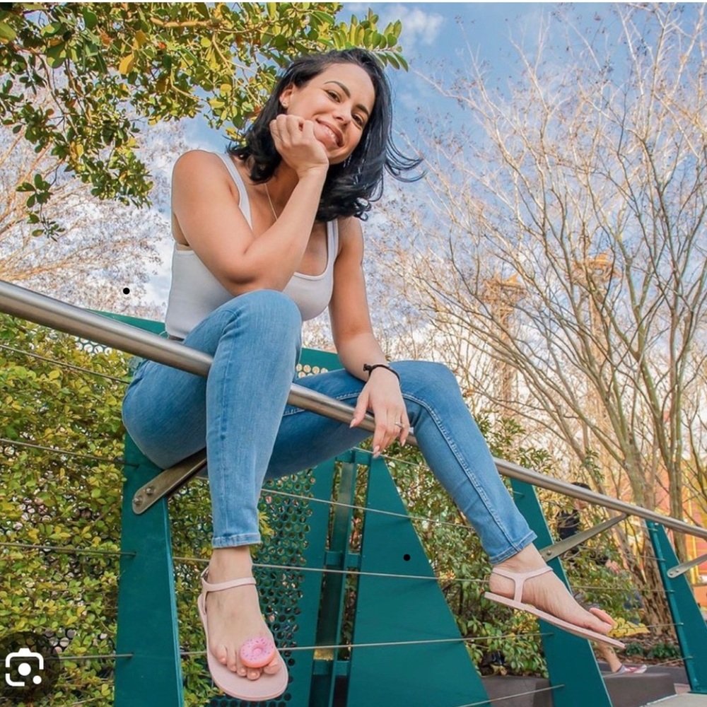 Katy Perry Geli Donut Sandals